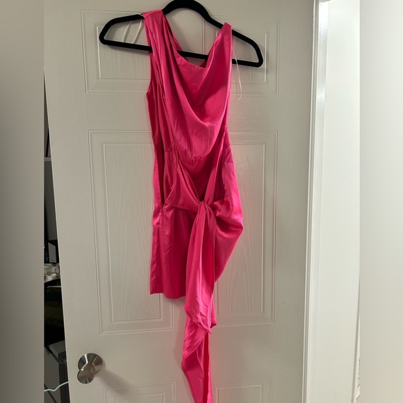 ONE SHOULDER MINI DRESS NWT - Picture 2 of 6